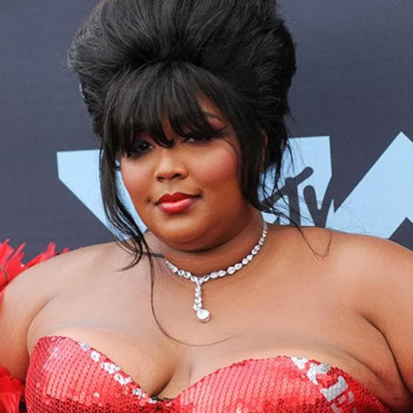 Lizzo 0 Lizzo 0