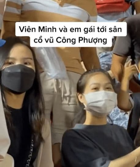 Viên Minh ra sân  1