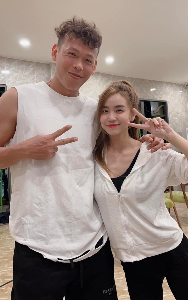 Cindy Lư và tấn trường  3