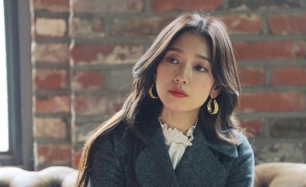 bí quyết chăm sóc da của Park Shin Hye 0