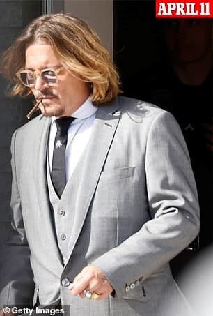 Vợ cũ Johnny Depp lộ dấu hiệu rối loạn nhân cách giữa quá trình kiện cáo đòi bồi thường 2 ngàn tỷ  7