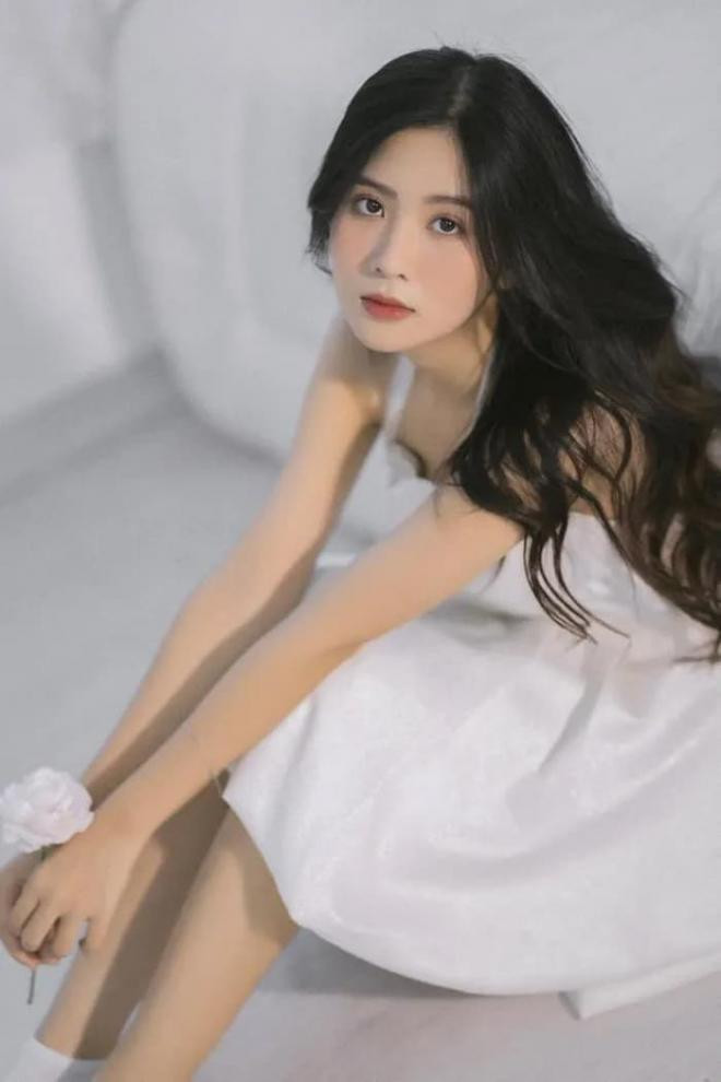Nhan sắc đời thường cực xinh đẹp của con gái Việt Anh trong 'Chồng cũ, vợ cũ, người yêu cũ' 7