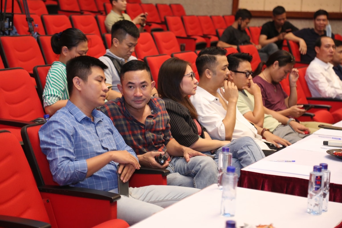 Buổi casting có sự xuất hiện của một số nghệ sĩ nổi tiếng như: NSND Trung Hiếu, diễn viên Hồng Đăng, Thanh Hương, Thiện Tùng, Sỹ Hưng…