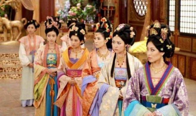 Chu Đệ giết toàn bộ phi tần hậu cung 1