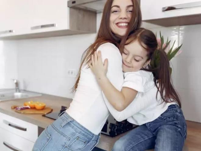 cách giúp con chấp nhận cha mẹ kế 1