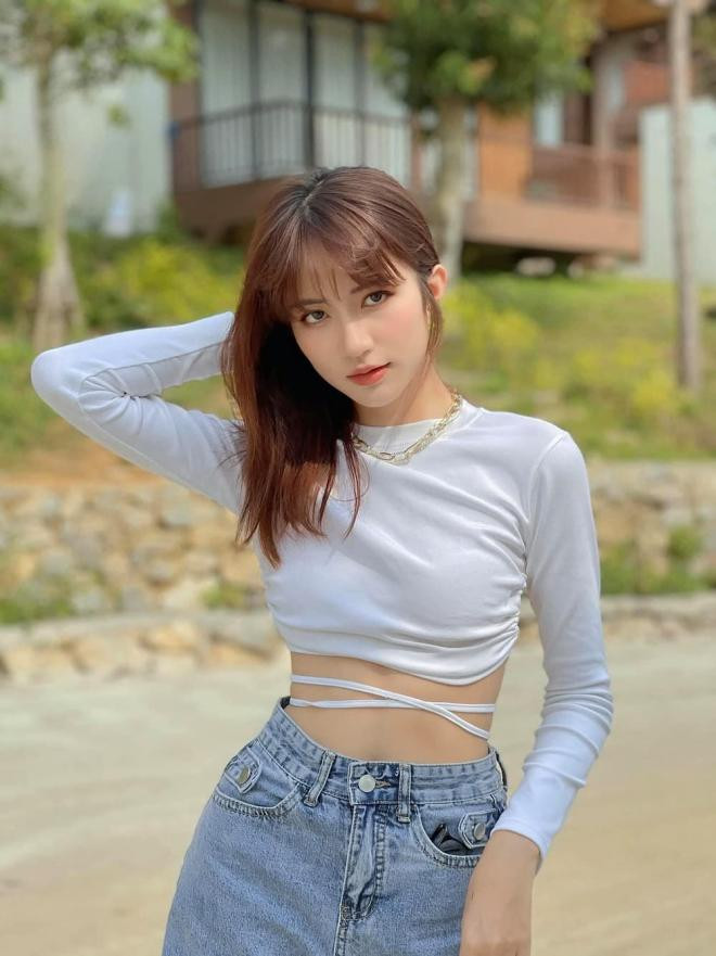 b186a902-f01a-454c-b469-a971e0fe898c.jpg 0