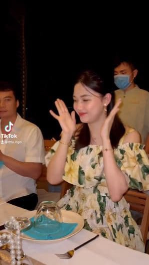 sao việt 30/4 0 sao việt 30/4 0