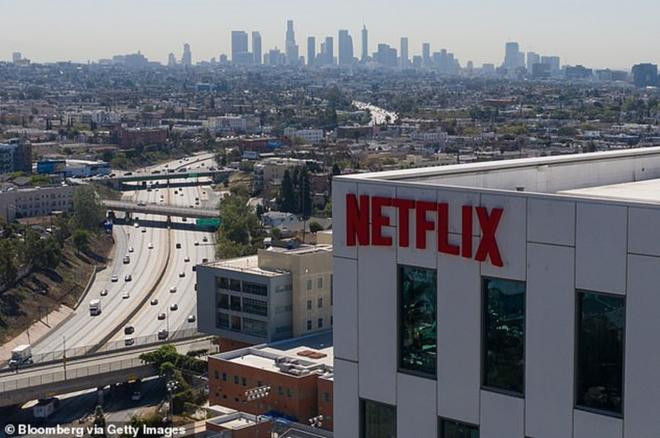 Netflix phải hủy bỏ show của Meghan vì giá cổ phiếu tụt dốc không phanh từ sau khi muốn quảng bá  7