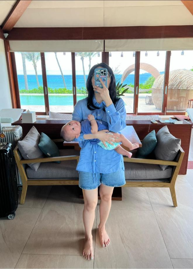 em gái Quang Vinh đi Nha Trang  2