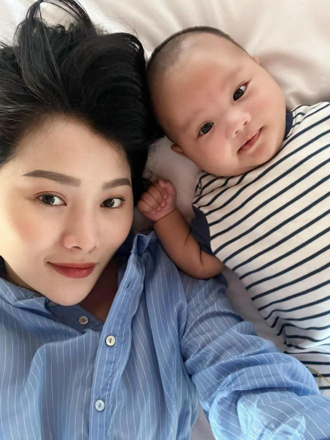 em gái Quang Vinh đi Nha Trang  3