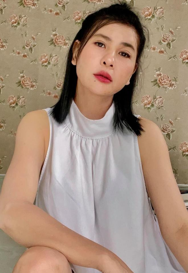 Cát Phượng đăng đàn giữa đêm  1