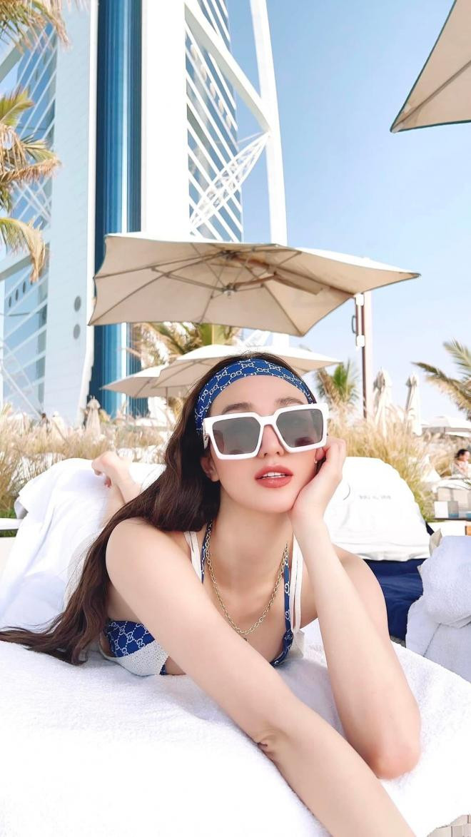 Khánh My diện bikini 1 Khánh My diện bikini 1
