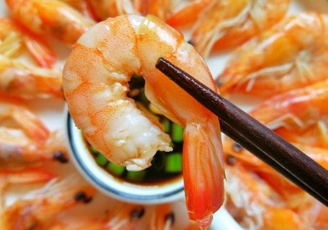 luộc tôm 1