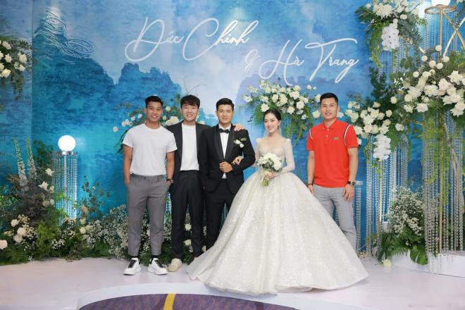ảnh nét cưới hà đức chinh  0