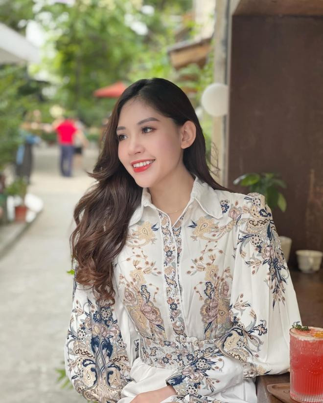 nhan sắc mc minh đức  0