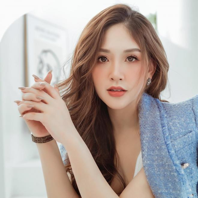 nhan sắc mc minh đức  5