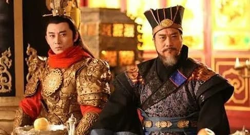 hoang-de-chiem-huu-hoang-hau-04-ngoisaovn-w487-h264 3 hoang-de-chiem-huu-hoang-hau-04-ngoisaovn-w487-h264 3
