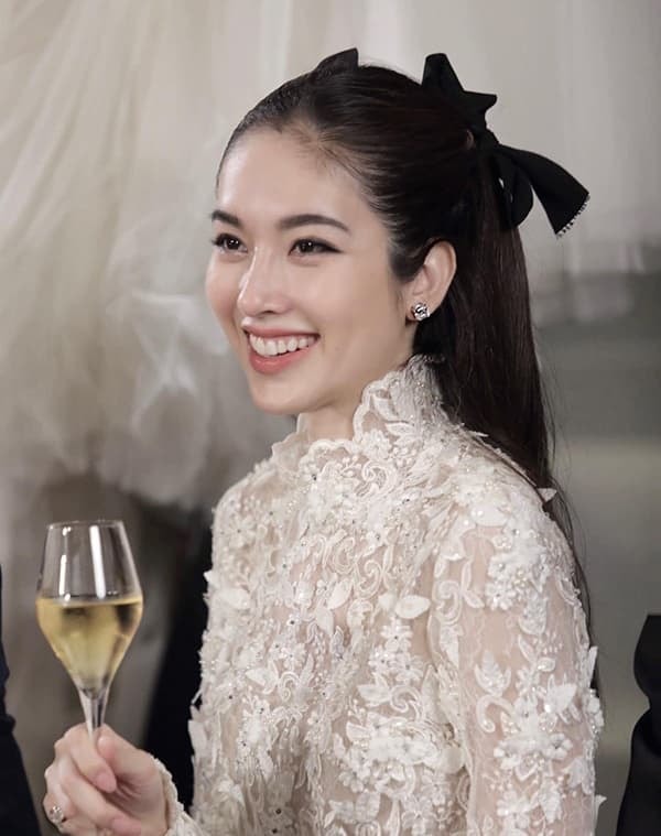 Nong Poy  0