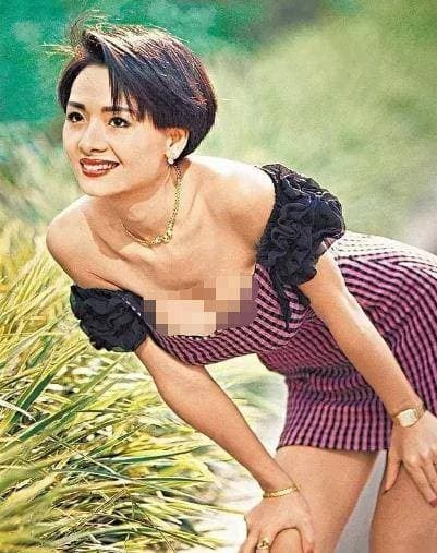 29 năm trước, nữ hoàng phim 18+ bỏ ra gần 7 tỷ đồng mua bảo hiểm cho vòng một, đến bây giờ ở tuổi 56 có còn quyến rũ như xưa? 7