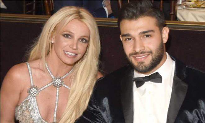 Britney Spears 0