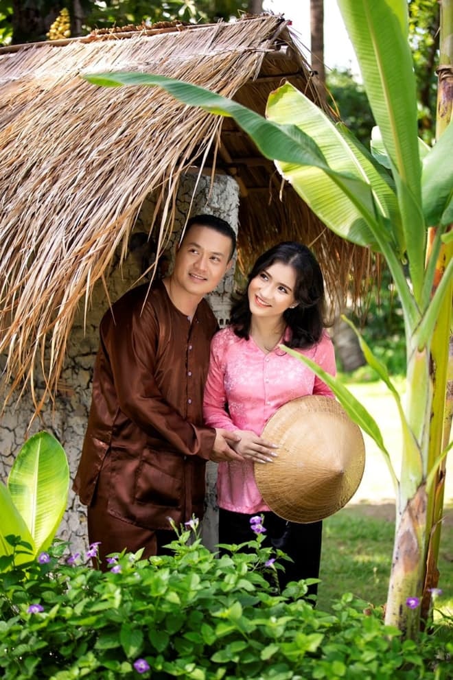 minh-chanh-va-vo-165-9999.jpg 0