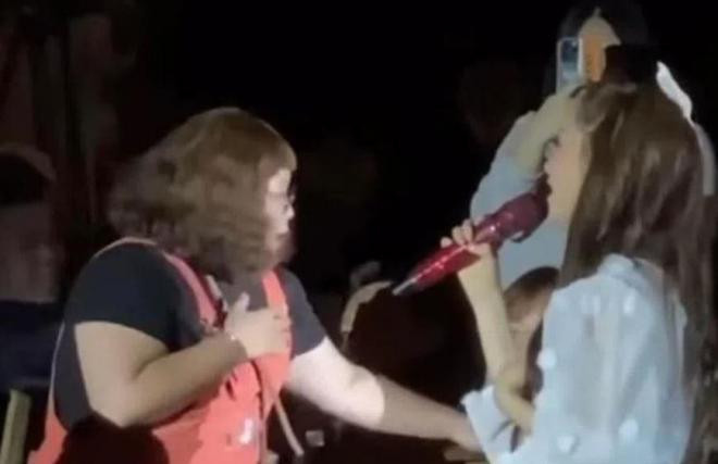 fan và hòa minzy 2