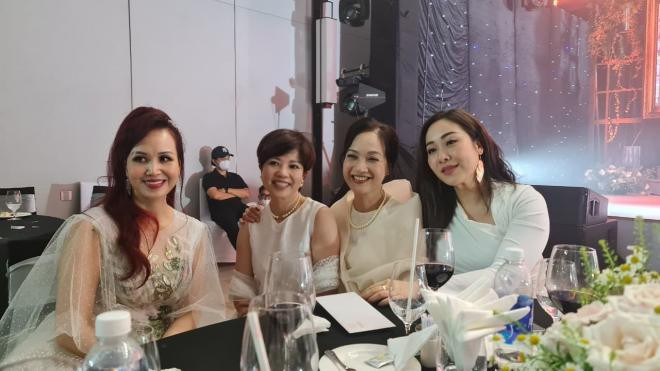 Tin sao Việt 18/5 11