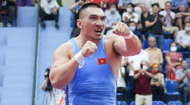 Đô vật vừa đoạt HCV SEA Games 31 - Hà Văn Hiếu gây sốt khi bất ngờ xuất hiện trong phim điện ảnh 0 Đô vật vừa đoạt HCV SEA Games 31 - Hà Văn Hiếu gây sốt khi bất ngờ xuất hiện trong phim điện ảnh 0