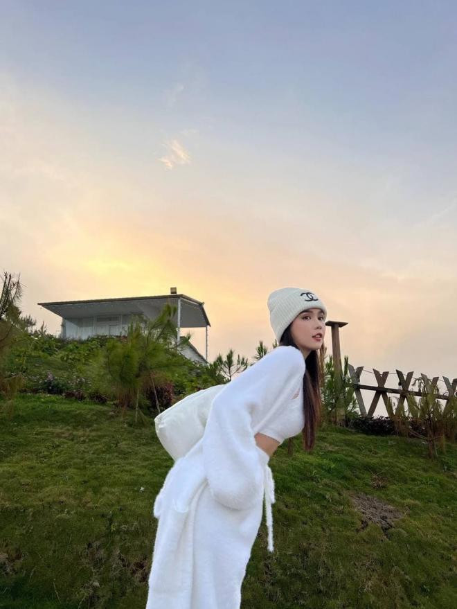 ngoc-trinh-chinh-thuc-xac-nhan-khong-phai-chu-dat-11ha-tai-bao-loc-a797f9df-ngoisaovn-w1000-h1333 0