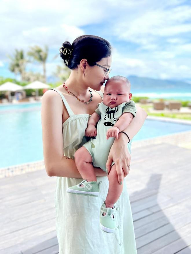 con quang vinh đi du lịch  7