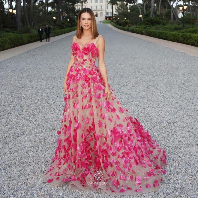 Thảm đỏ LHP Cannes 2022 3