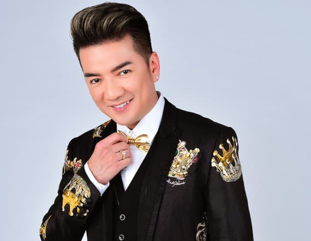 Ong hoang nhac Viet co suc hut khung khiep khi chuyen sang nghe ban hang online.jpg 0 Ong hoang nhac Viet co suc hut khung khiep khi chuyen sang nghe ban hang online.jpg 0