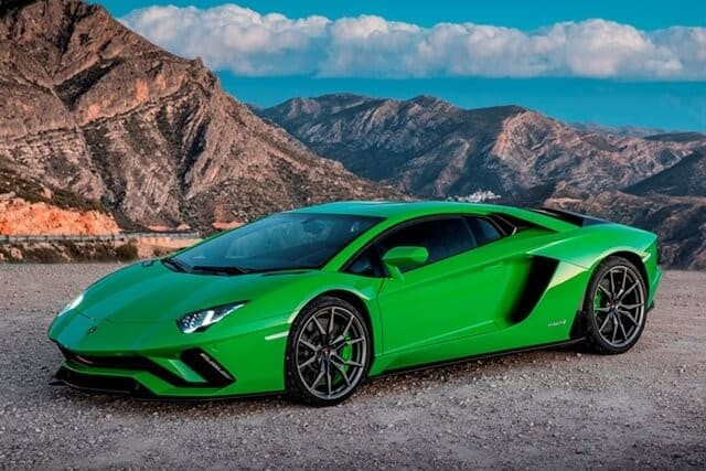 Su-that-thu-vi-ve-Lamborghini-5.jpg 0 Su-that-thu-vi-ve-Lamborghini-5.jpg 0