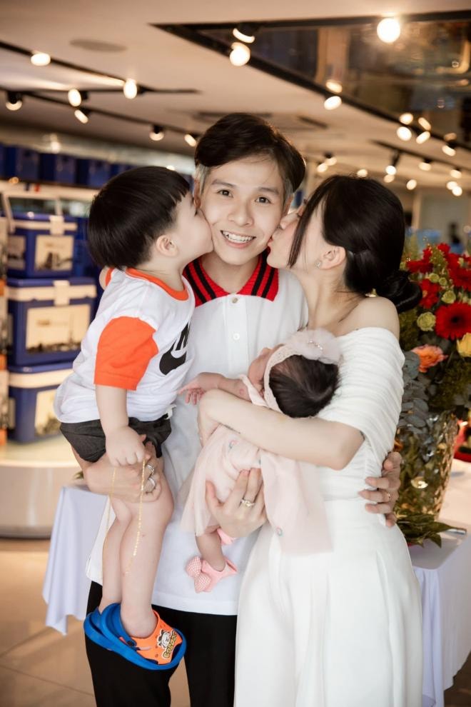 ảnh tiệc đầy tháng con minh anh  5