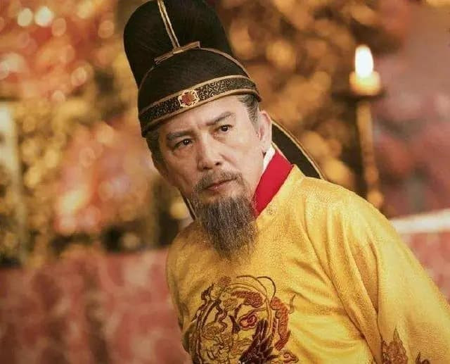 thai-thuong-hoang-trong-lich-su-17-ngoisaovn-w640-h517 16 thai-thuong-hoang-trong-lich-su-17-ngoisaovn-w640-h517 16