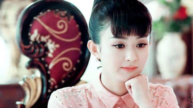 Triệu Lệ Dĩnh khẳng định vị thế khi trở thành nữ diễn viên đầu tiên phá mốc 200 tỷ lượt xem phim online, 'vượt mặt' các chị em cùng lứa 13