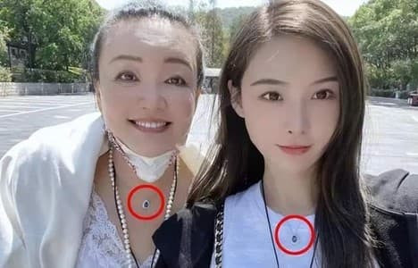 Chân dài chen chân vào hôn nhân của Từ Hy Viên đăng bài đáp trả đầy ẩn ý với chiếc nhẫn kim cương cỡ 'khủng' trên tay 2 Chân dài chen chân vào hôn nhân của Từ Hy Viên đăng bài đáp trả đầy ẩn ý với chiếc nhẫn kim cương cỡ 'khủng' trên tay 2