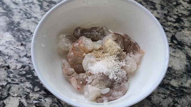trứng chiên tôm 4