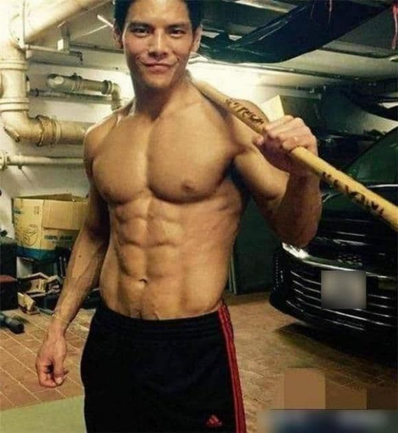 Hướng Tả 4