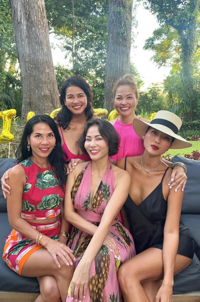 thu-minh-tu-tay-trang-tri-tiec-sinh-nhat-cho-quy-tu-dan-khach-moi-toan-mi-nhan-khoe-vong-1-ngon-ngon-chiem-spotlight-11-ngoisaovn-w1352-h2048 1