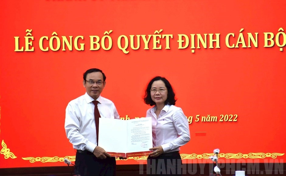 31-05-2022-dong-chi-nguyen-quoc-thai-giu-chuc-bi-thu-quan-uy-quan-4-6d78b2a4-details-w940-h581.jpg