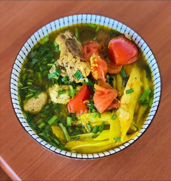 bún sườn dọc mùng  3