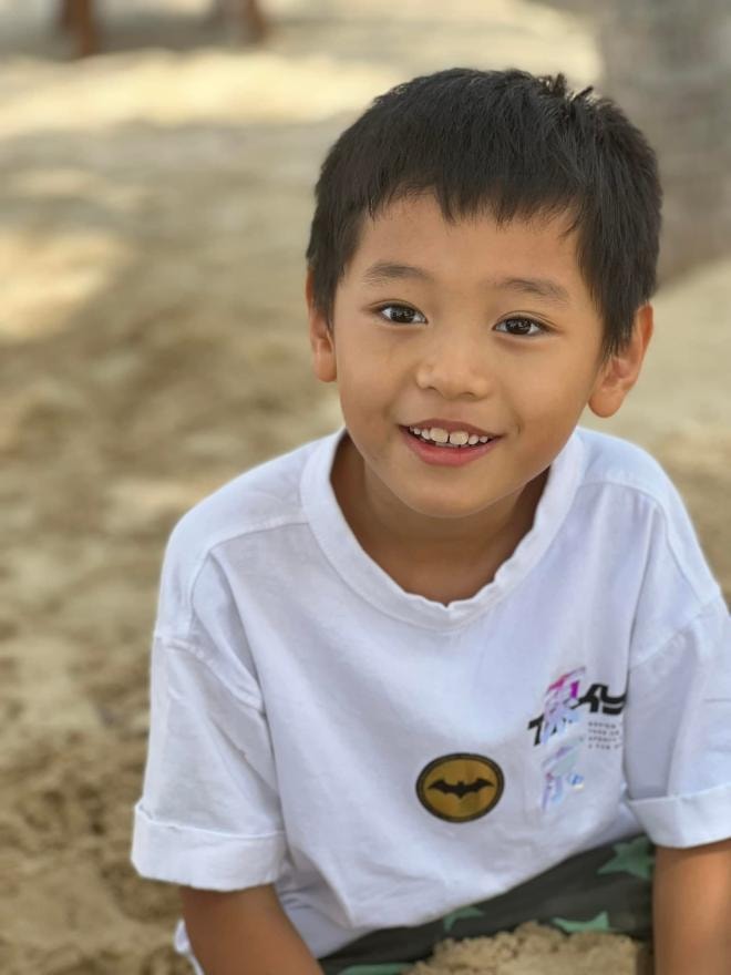 trà my đi du lịch  0