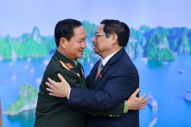 tang-cuong-hop-tac-toan-dien-2-nuoc-2-quan-doi-viet-nam-lao1.jpg