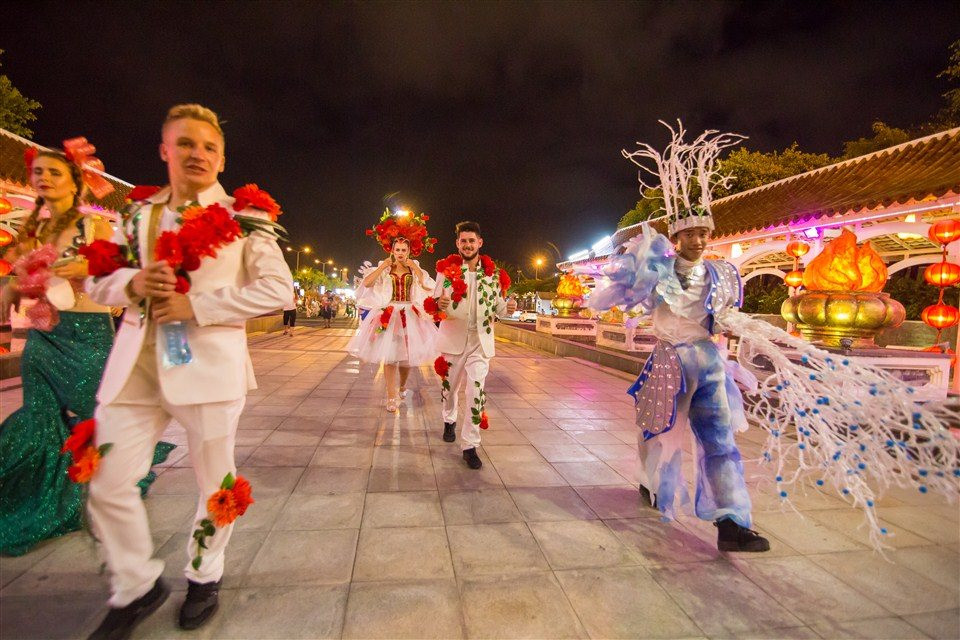 hinh-minh-hoa-carnival-duong-pho-3-.jpg
