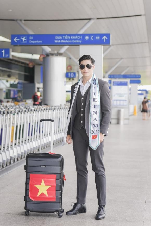 ngô hoàng phi việt, sao việt