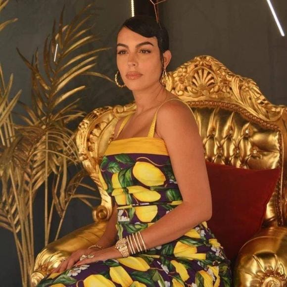 georgina rodriguez, bạn gái cristiano ronaldo, set đồ, hàng hiệu 