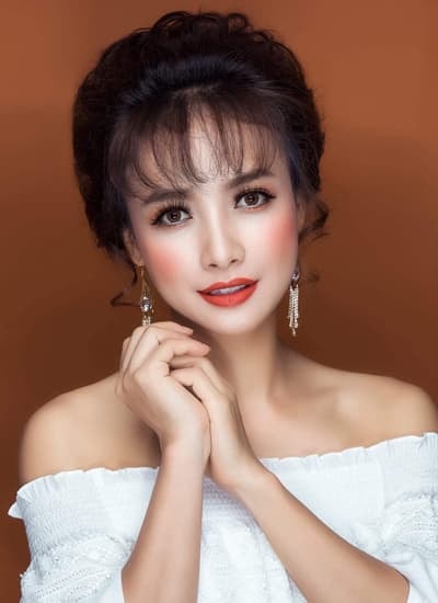 lê bê la, sao việt, diễn viên lê bê la 