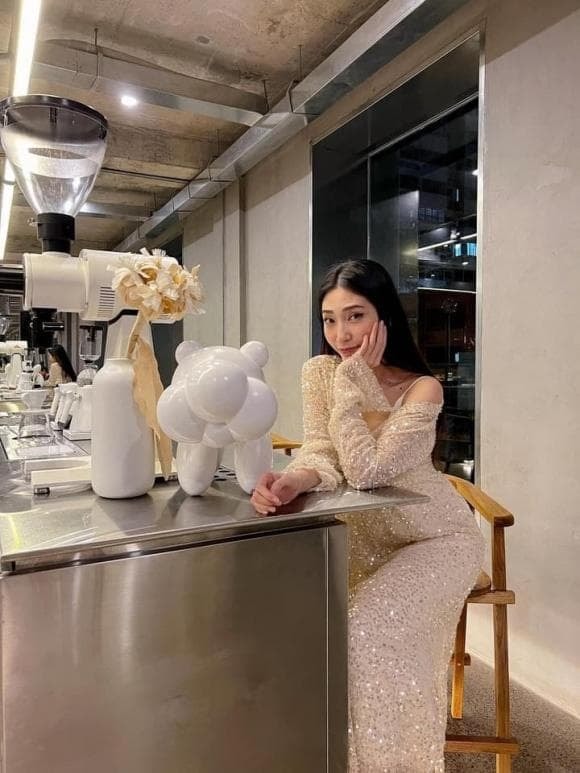 khổng tú quỳnh, sao việt, ngô kiến huy