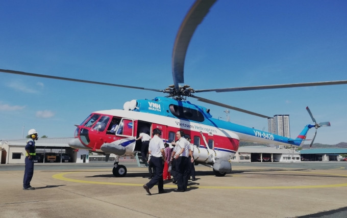 Máy bay của Công ty Trực thăng miền Nam chuẩn bị cất cánh tại sân bay Vũng Tàu, năm 2019. Ảnh: Nguyễn Nam